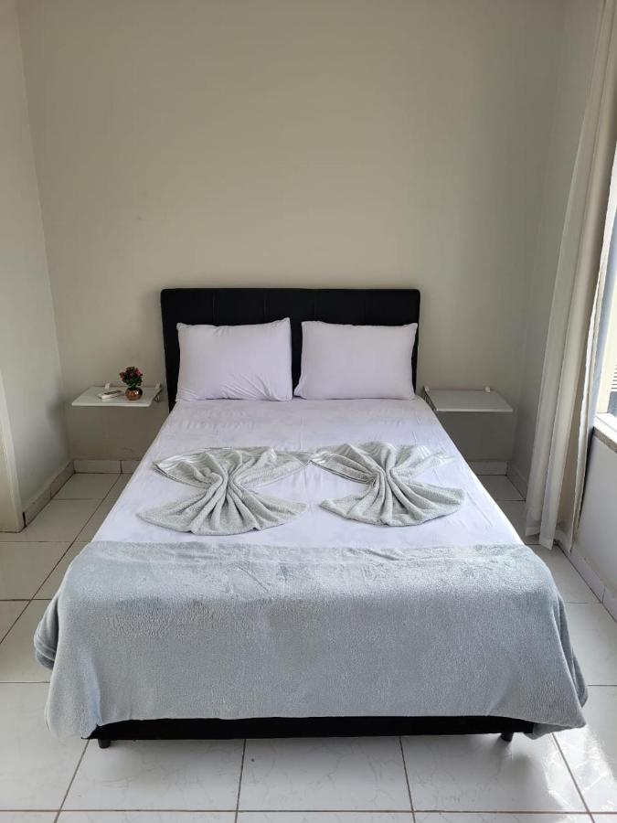 Sobrado 4 Amplo E Confortavel Em Condominio Corumbá Exteriér fotografie