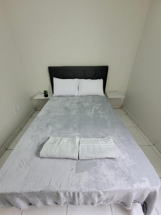 Sobrado 4 Amplo E Confortavel Em Condominio Corumbá Exteriér fotografie